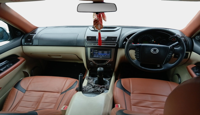 2013 Ssangyong Rexton RX5, Diesel, Manual, 1,57,662 km, interior