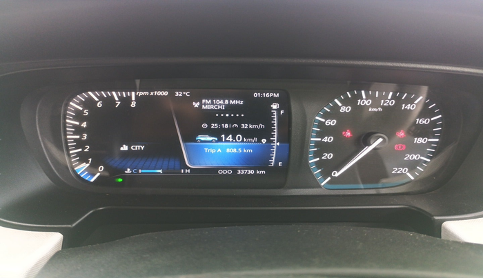2022 Tata PUNCH CREATIVE  1.2 RTN DUAL TONE, Petrol, Manual, 33,730 km, interior
