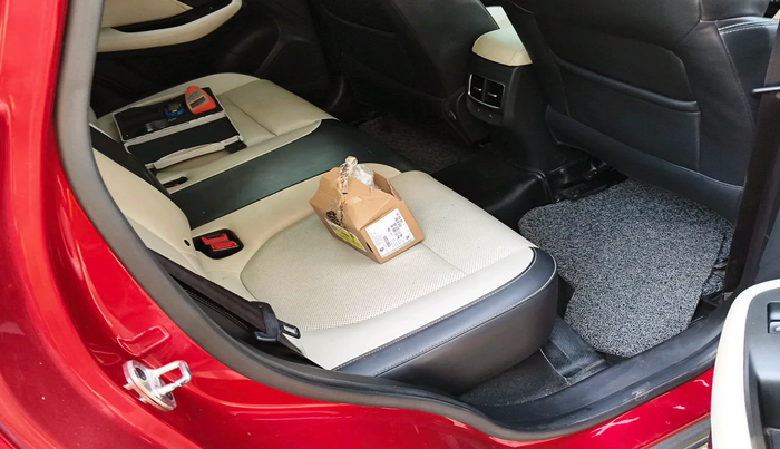 2022 MG ASTOR SHARP 1.5 MT, Petrol, Manual, 84,220 km, interior