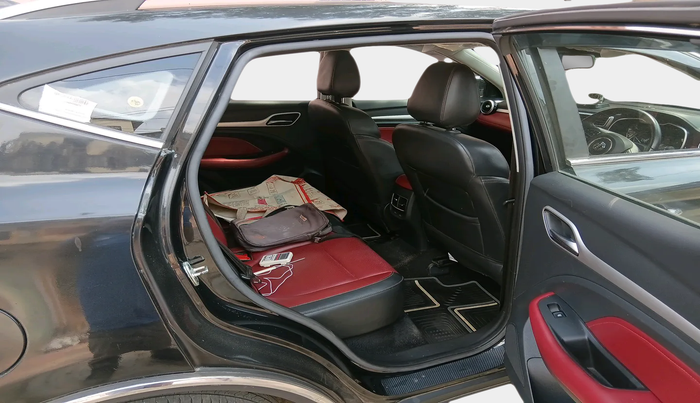 2022 MG ASTOR SAVVY 1.5 CVT S RED, Petrol, Automatic, 10,848 km, interior