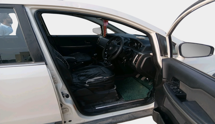 2018 Tata Hexa XM 4X2 7 STR, Diesel, Manual, 62,465 km, interior