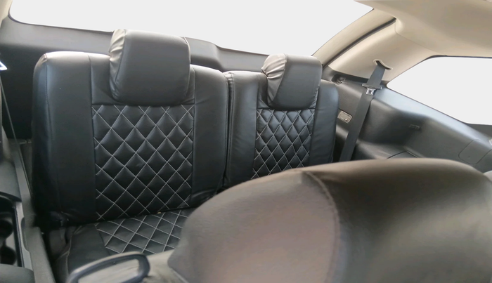 2018 Tata Hexa XM 4X2 7 STR, Diesel, Manual, 62,465 km, interior