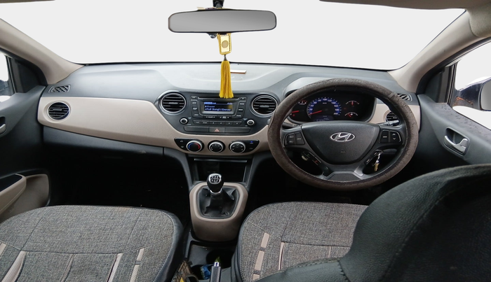 2014 Hyundai Xcent S 1.2, Petrol, Manual, 1,01,694 km, interior