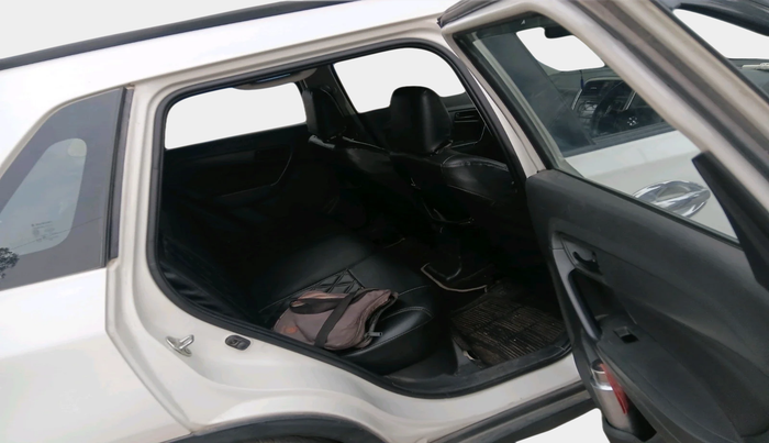 2017 Maruti Vitara Brezza VDI (O), Diesel, Manual, 1,28,940 km, interior