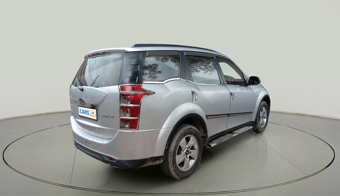 2013 Mahindra XUV500 W8, Diesel, Manual, 1,40,088 km, exterior