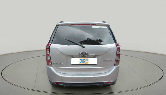 2013 Mahindra XUV500 W8, Diesel, Manual, 1,40,088 km, exterior