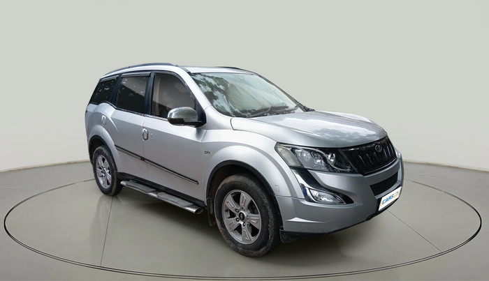 2013 Mahindra XUV500 W8, Diesel, Manual, 1,40,088 km, exterior