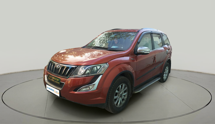 2015 Mahindra XUV500 W10 AWD, Diesel, Manual, 1,02,381 km, exterior