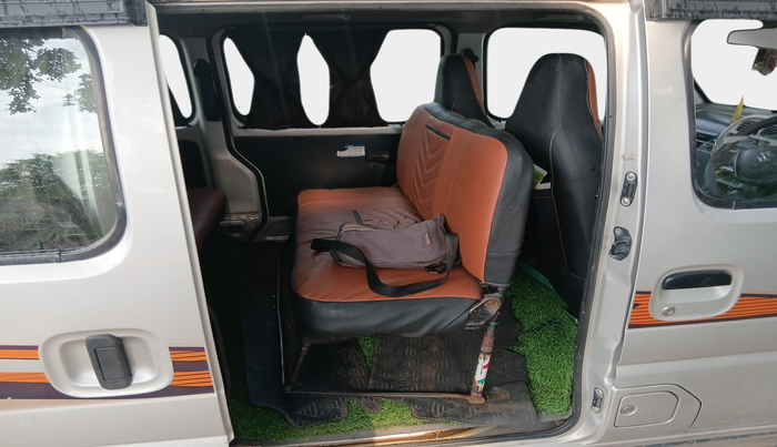 2022 Maruti Eeco 5 STR AC (O), Petrol, Manual, 1,62,214 km, interior