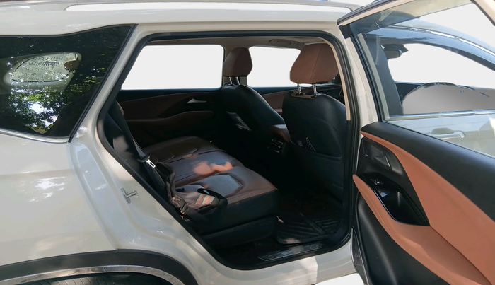 2023 MG HECTOR PLUS SHARP PRO 2.0 TURBO DIESEL 6 STR, Diesel, Manual, 41,688 km, interior