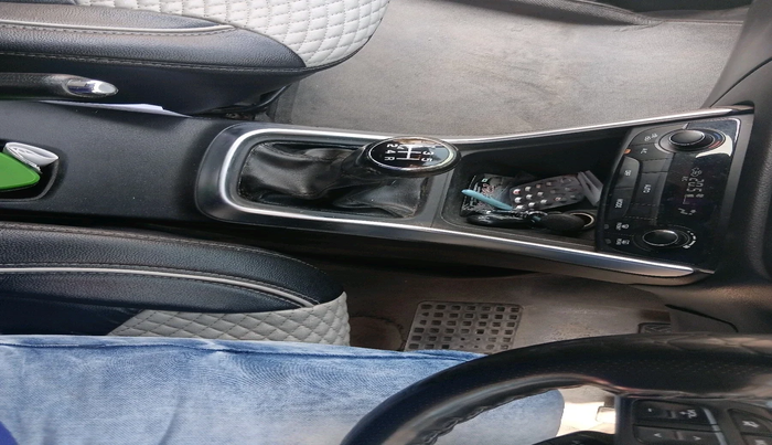 2018 Maruti S Cross ZETA 1.3, Diesel, Manual, 95,455 km, interior