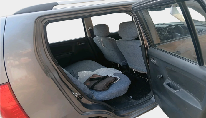 2011 Maruti Wagon R 1.0 LXI, Petrol, Manual, 65,184 km, interior
