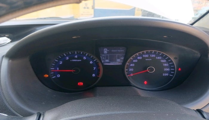 2013 Hyundai i20 ASTA 1.2, Petrol, Manual, 72,527 km, interior