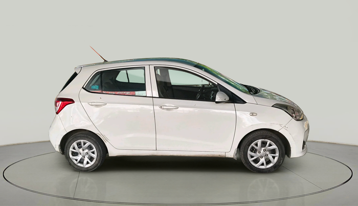 2017 Hyundai Grand i10 SPORTZ 1.2 KAPPA VTVT, Petrol, Manual, 51,948 km, exterior