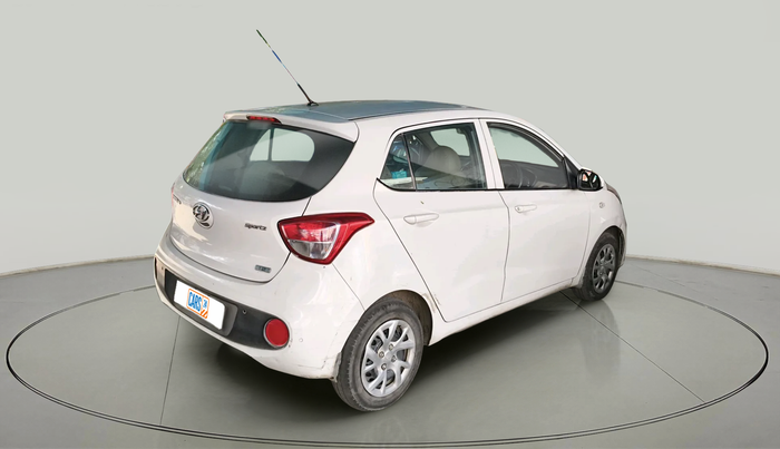 2017 Hyundai Grand i10 SPORTZ 1.2 KAPPA VTVT, Petrol, Manual, 51,948 km, exterior