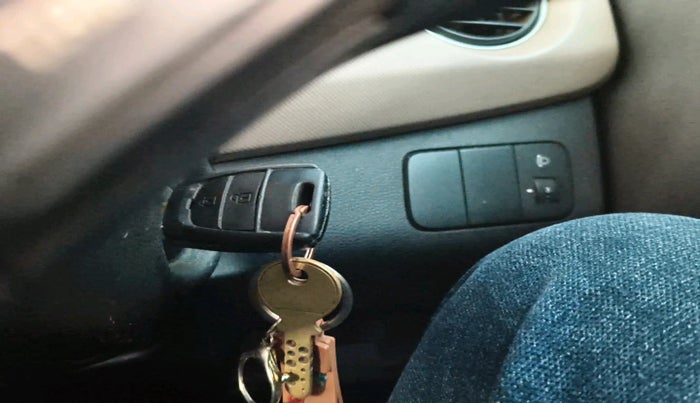 2017 Hyundai Grand i10 SPORTZ 1.2 KAPPA VTVT, Petrol, Manual, 51,948 km, interior