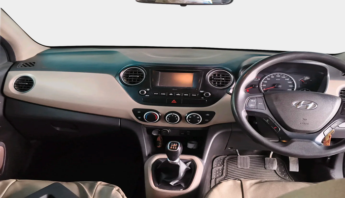 2017 Hyundai Grand i10 SPORTZ 1.2 KAPPA VTVT, Petrol, Manual, 51,948 km, interior