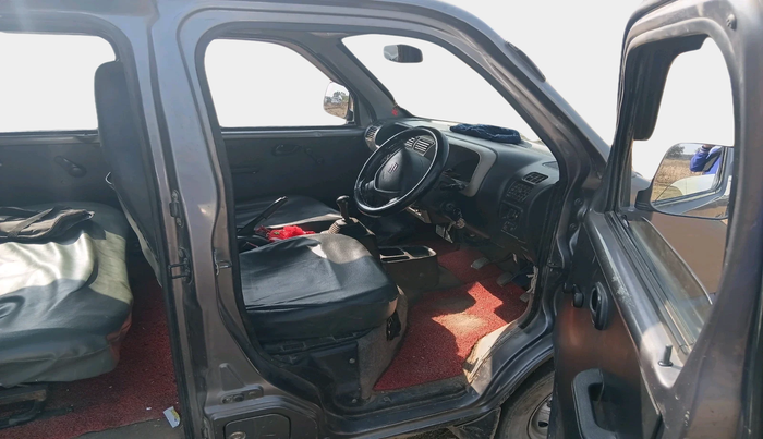 2020 Maruti Eeco 5 STR WITH A/C+HTR, Petrol, Manual, 1,06,864 km, interior