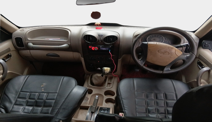 2011 Mahindra Scorpio SLE BS-III, Diesel, Manual, 1,00,550 km, interior