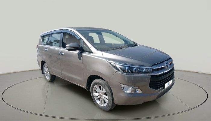 2017 Toyota Innova Crysta 2.4 VX 8 STR, Diesel, Manual, 2,39,906 km, exterior