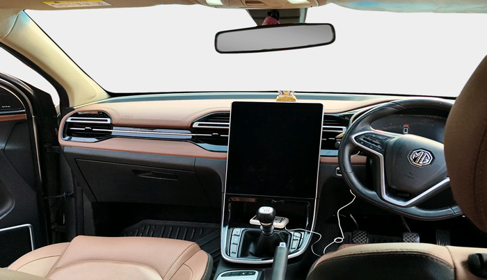 2023 MG HECTOR PLUS SHARP PRO 2.0 TURBO DIESEL 7 STR, Diesel, Manual, 81,367 km, interior