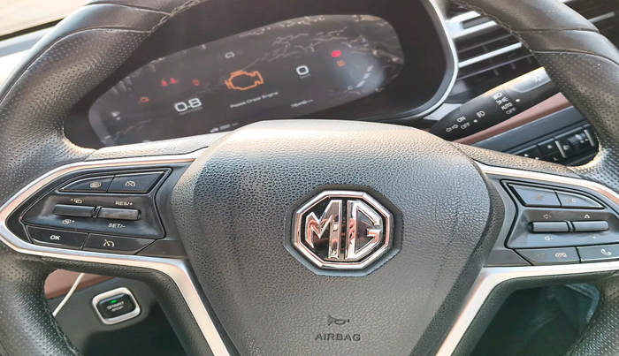 2023 MG HECTOR PLUS SHARP PRO 2.0 TURBO DIESEL 7 STR, Diesel, Manual, 81,367 km, interior