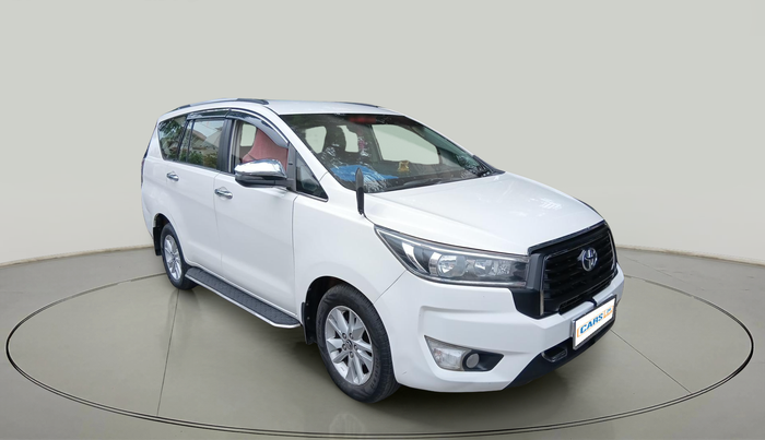 2018 Toyota Innova Crysta 2.4 G 8 STR, Diesel, Manual, 1,77,266 km, exterior