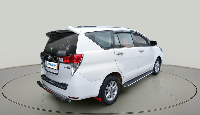 2018 Toyota Innova Crysta 2.4 G 8 STR, Diesel, Manual, 1,77,266 km, exterior