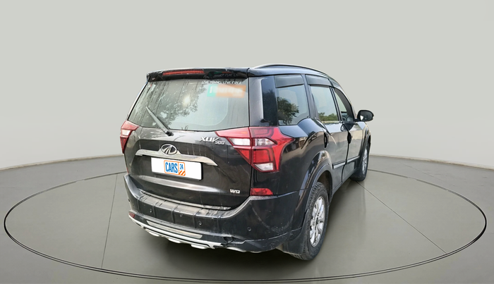 2019 Mahindra XUV500 W9, Diesel, Manual, 1,00,158 km, exterior
