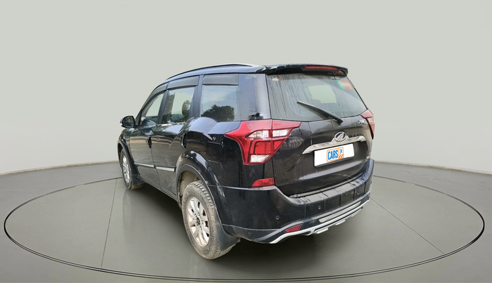 2019 Mahindra XUV500 W9, Diesel, Manual, 1,00,158 km, exterior