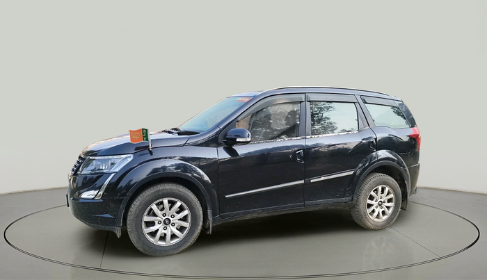2019 Mahindra XUV500 W9, Diesel, Manual, 1,00,158 km, exterior