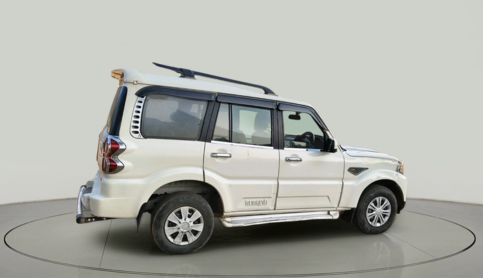 2017 Mahindra Scorpio S2, Diesel, Manual, 1,32,345 km, exterior