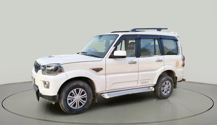 2017 Mahindra Scorpio S2, Diesel, Manual, 1,32,345 km, exterior