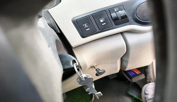 2017 Mahindra Scorpio S2, Diesel, Manual, 1,32,345 km, interior