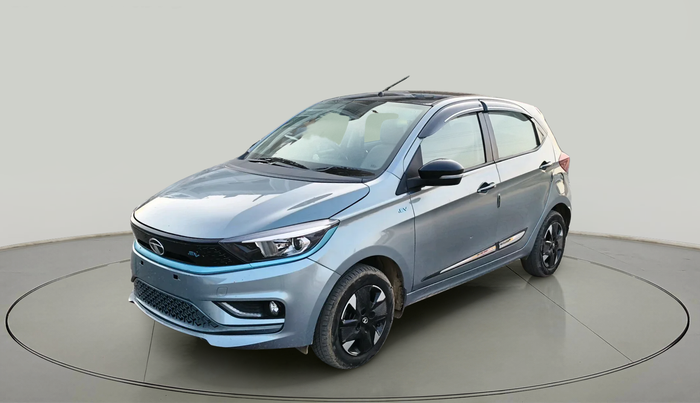 2023 Tata TIAGO EV XZ PLUS TECH LUX LONG RANGE, Electric, Automatic, 40,513 km, exterior