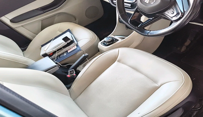 2023 Tata TIAGO EV XZ PLUS TECH LUX LONG RANGE, Electric, Automatic, 40,513 km, interior