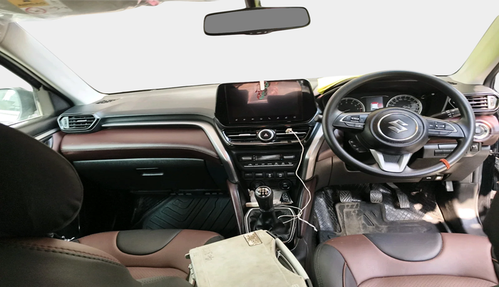 2024 Maruti Grand Vitara ZETA SMART HYBRID, Petrol, Manual, 10,038 km, interior