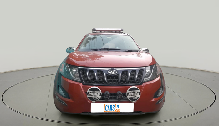 2018 Mahindra XUV500 W6, Diesel, Manual, 57,950 km, exterior