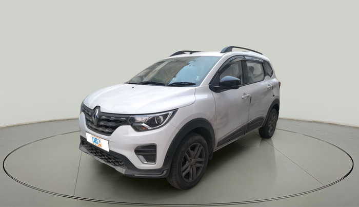 2022 Renault TRIBER RXZ, Petrol, Manual, 17,532 km, exterior