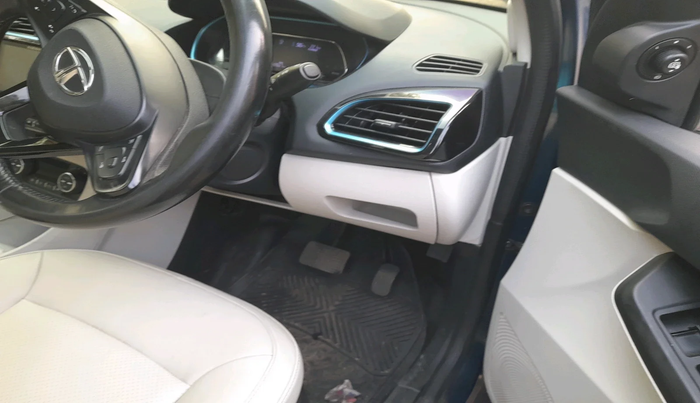 2023 Tata TIAGO EV XZ PLUS LONG RANGE, Electric, Automatic, 45,667 km, interior