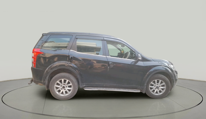 2015 Mahindra XUV500 W10, Diesel, Manual, 83,621 km, exterior