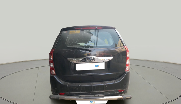 2015 Mahindra XUV500 W10, Diesel, Manual, 83,621 km, exterior