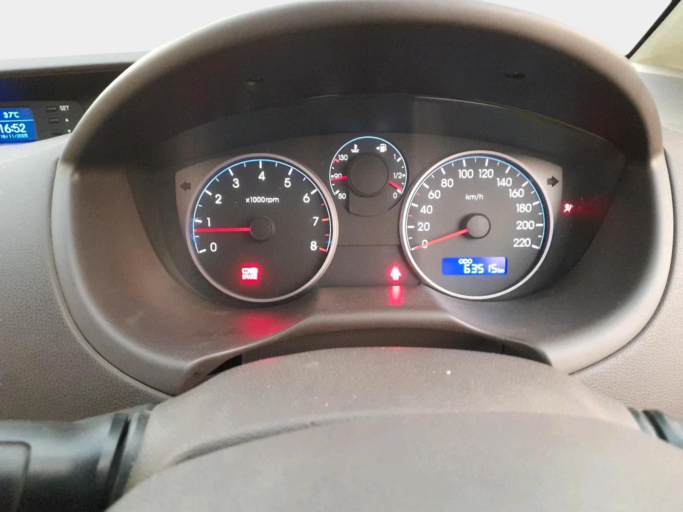 2010 Hyundai i20 SPORTZ 1.2, Petrol, Manual, 63,515 km, interior