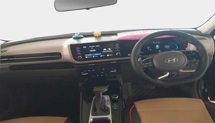 2024 Hyundai Creta 1.5 S (O) MPi iVT, Petrol, Automatic, 1,807 km, interior