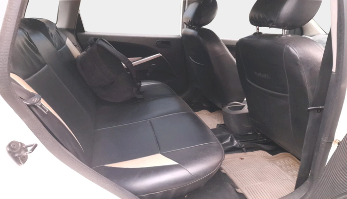 2011 Ford Figo TITANIUM 1.2 PETROL, Petrol, Manual, 43,269 km, interior