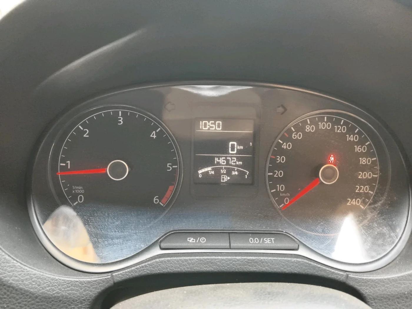 2019 Volkswagen Ameo HIGHLINE PLUS 1.5L 16 ALLOY, Diesel, Manual, 14,672 km, interior