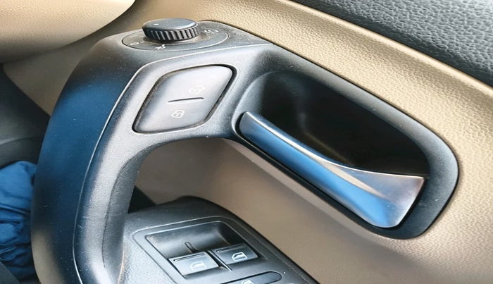 2019 Volkswagen Ameo HIGHLINE PLUS 1.5L 16 ALLOY, Diesel, Manual, 14,672 km, interior