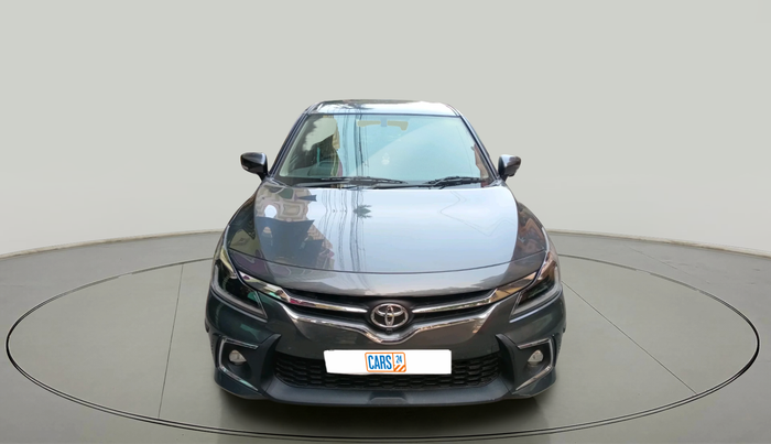 2023 Toyota Glanza V, Petrol, Manual, 9,980 km, exterior