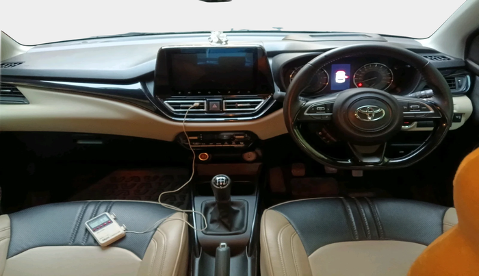 2023 Toyota Glanza V, Petrol, Manual, 9,980 km, interior