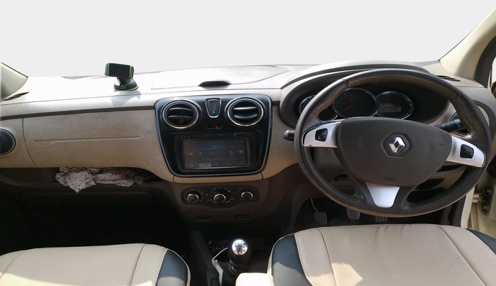 2015 Renault Lodgy 110 PS RXZ, Diesel, Manual, 1,78,889 km, interior